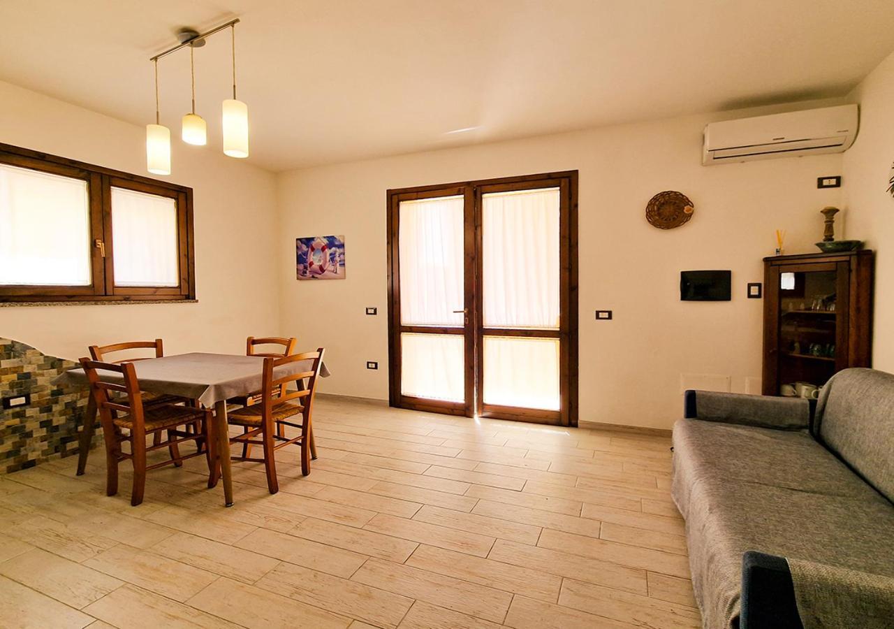 דירות לה מדלנה Residenza Quarto 02 - La Maddalena מראה חיצוני תמונה